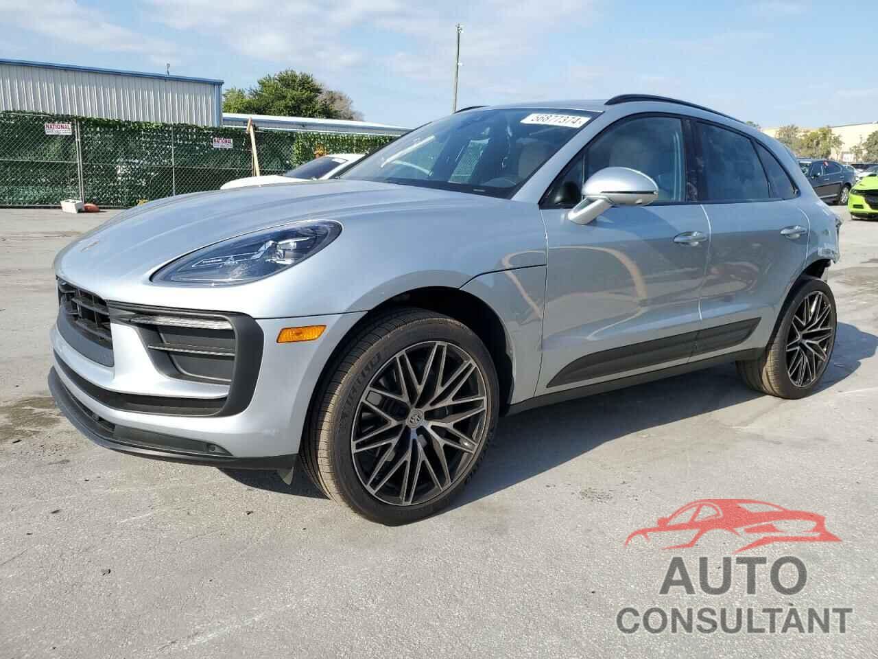 PORSCHE MACAN BASE 2024 - WP1AA2A54RLB02628