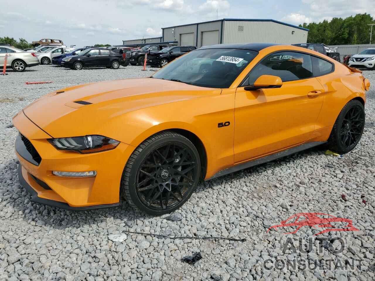 FORD MUSTANG 2018 - 1FA6P8CF6J5111957