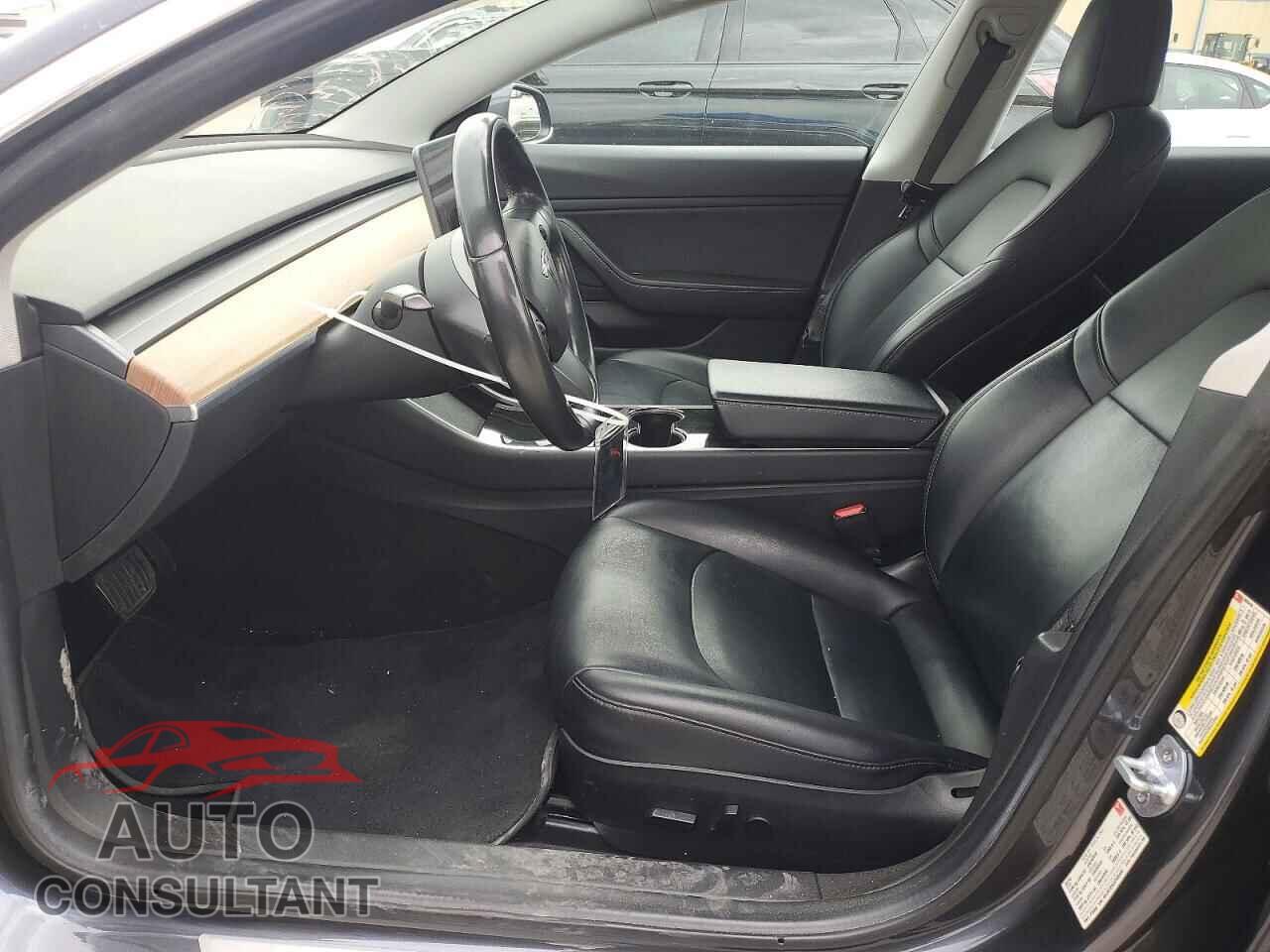 TESLA MODEL 3 2018 - 5YJ3E1EA3JF005959