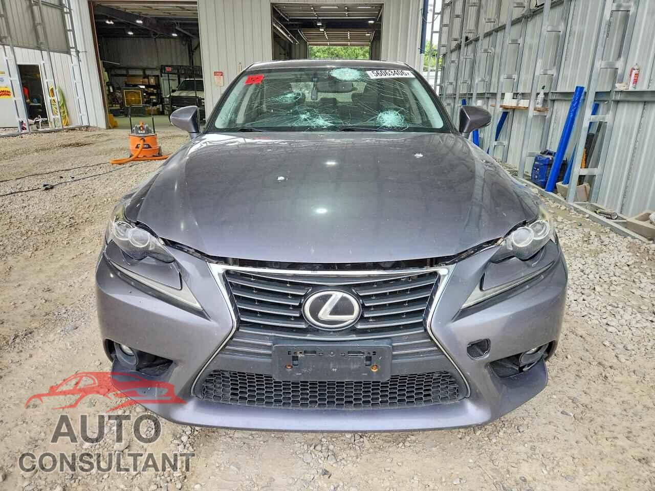LEXUS IS 2015 - JTHCF1D26F5024021