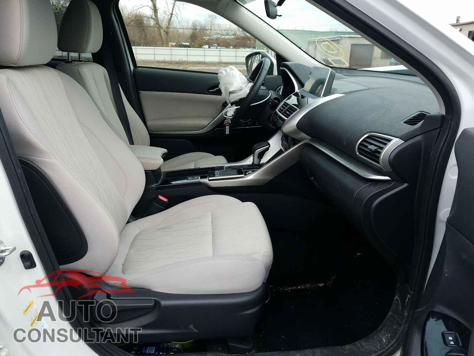 MITSUBISHI ECLIPSE 2019 - JA4AT5AA5KZ011469