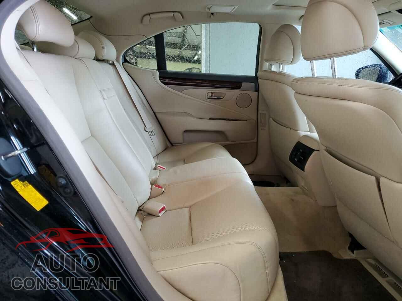 LEXUS LS460 2013 - JTHCL5EF2D5016819