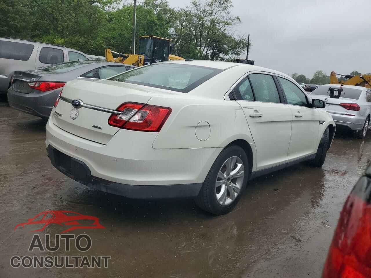 FORD TAURUS 2012 - 1FAHP2EW5CG123043