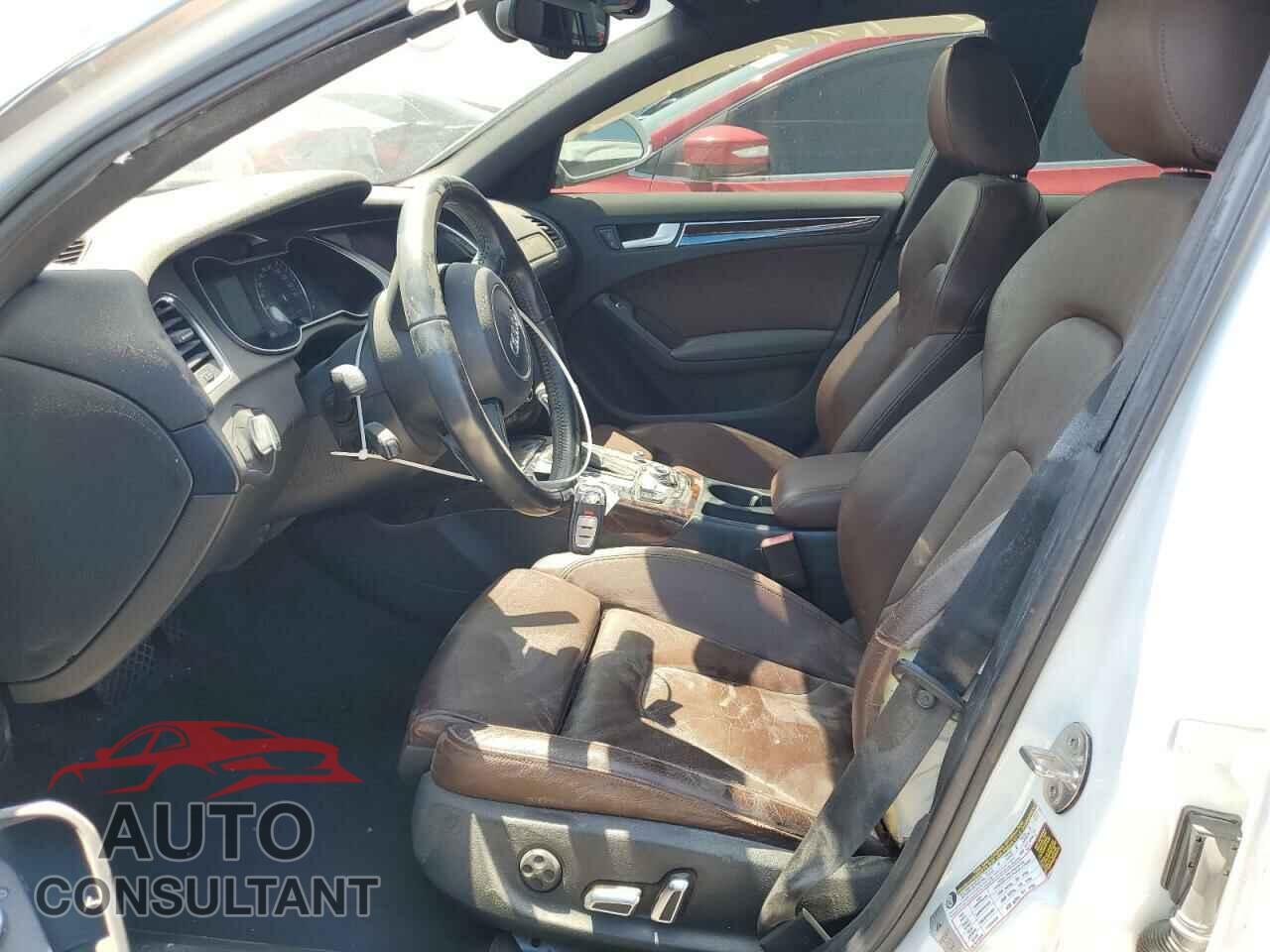 AUDI A4 2013 - WAUEFAFL3DN041210