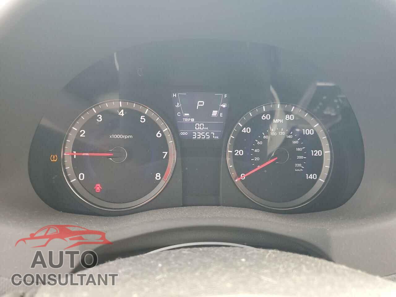 HYUNDAI ACCENT 2012 - KMHCU5AE9CU008826