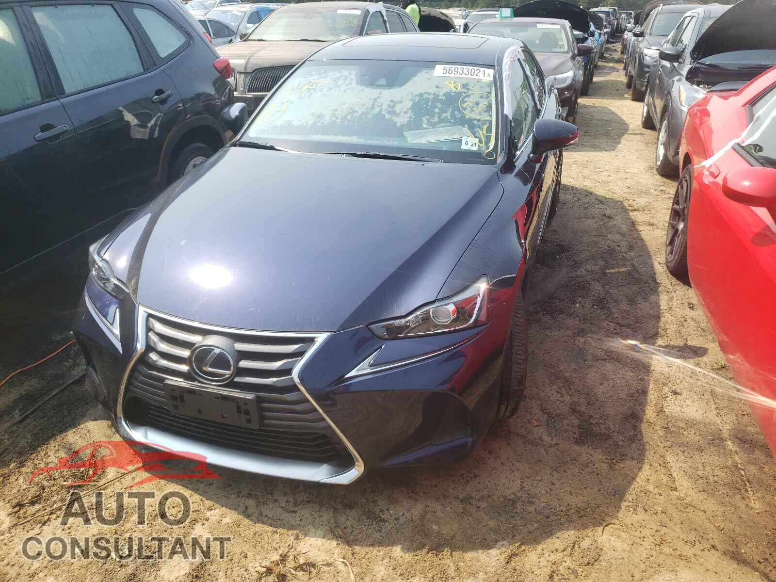 LEXUS IS 2019 - JTHC81D27K5037123