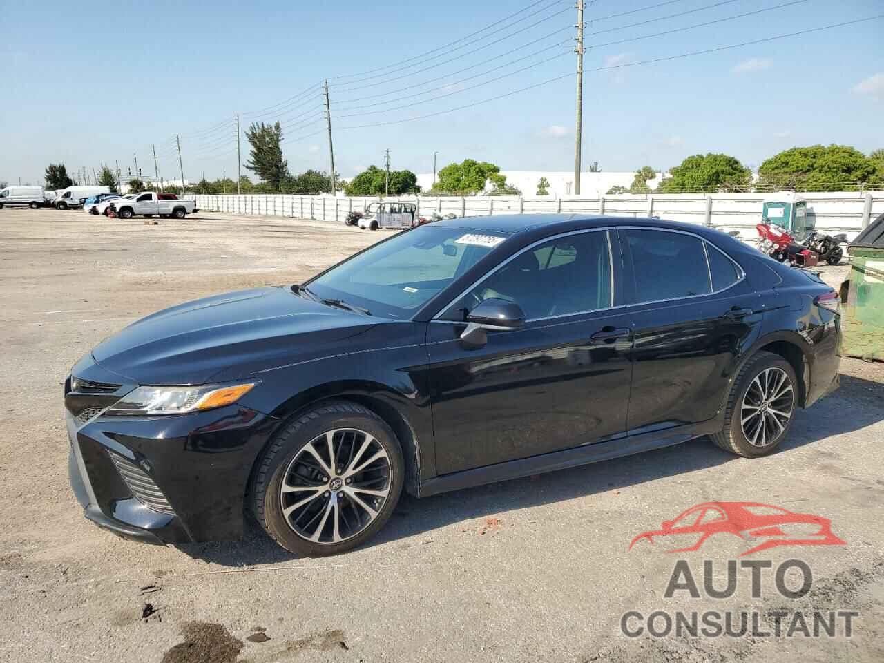TOYOTA CAMRY 2019 - 4T1B11HK2KU225772