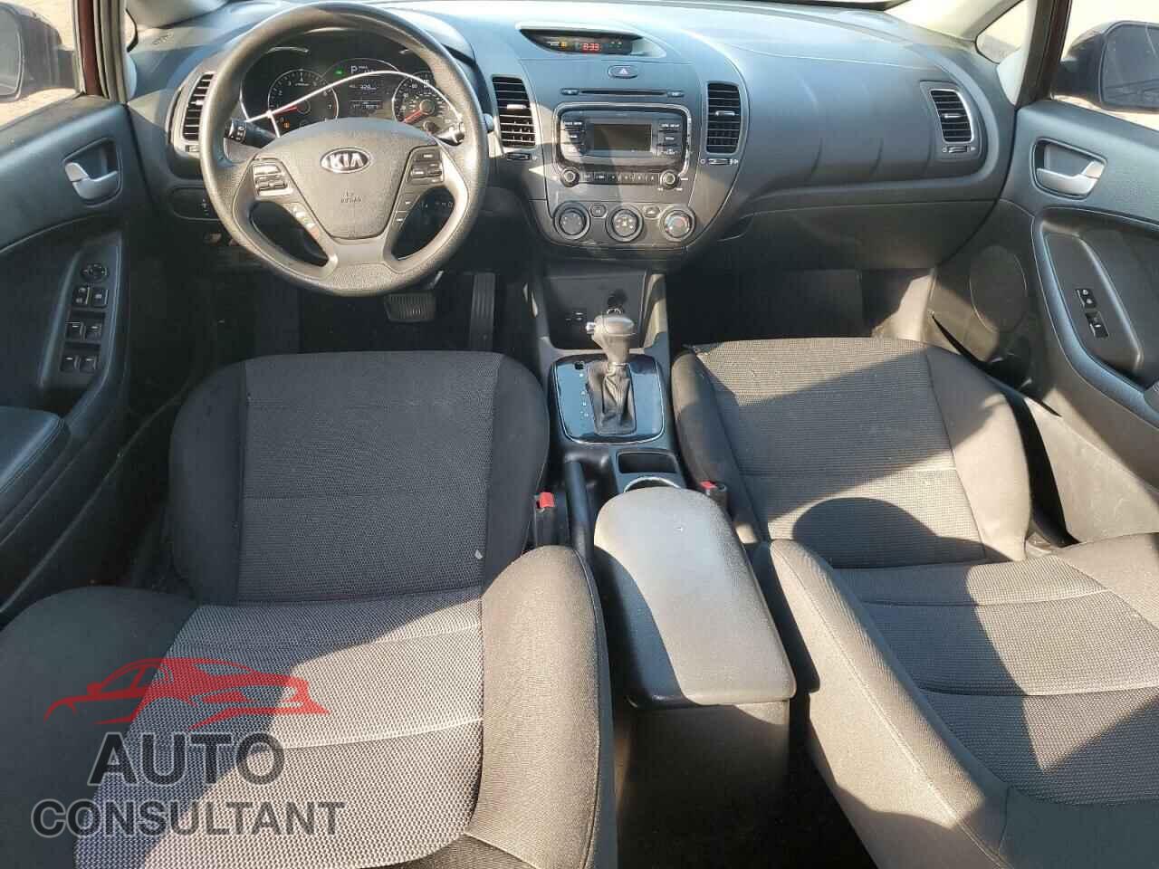 KIA FORTE 2018 - 3KPFK4A72JE255135