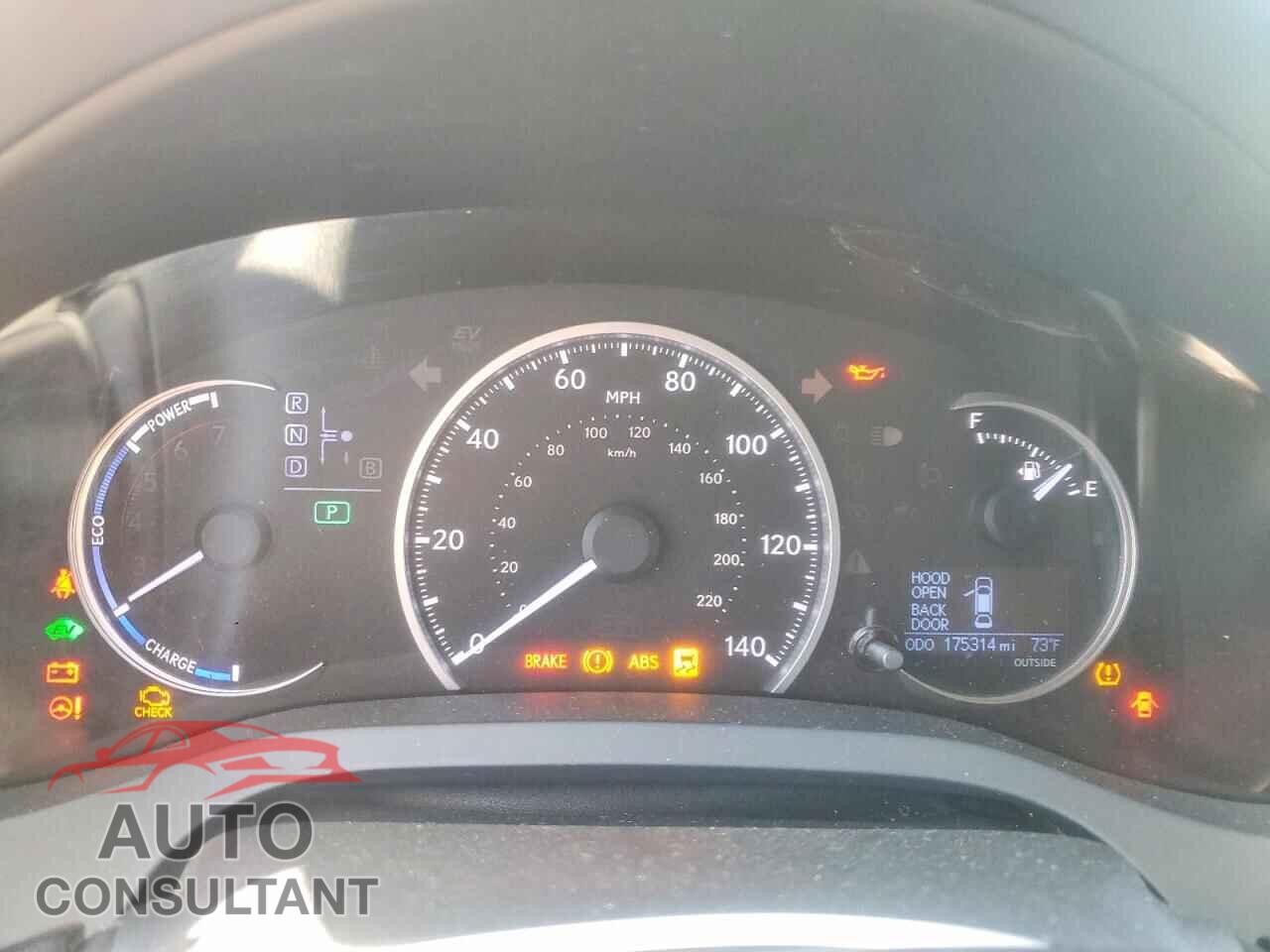 LEXUS CT 200 2013 - JTHKD5BH8D2165414