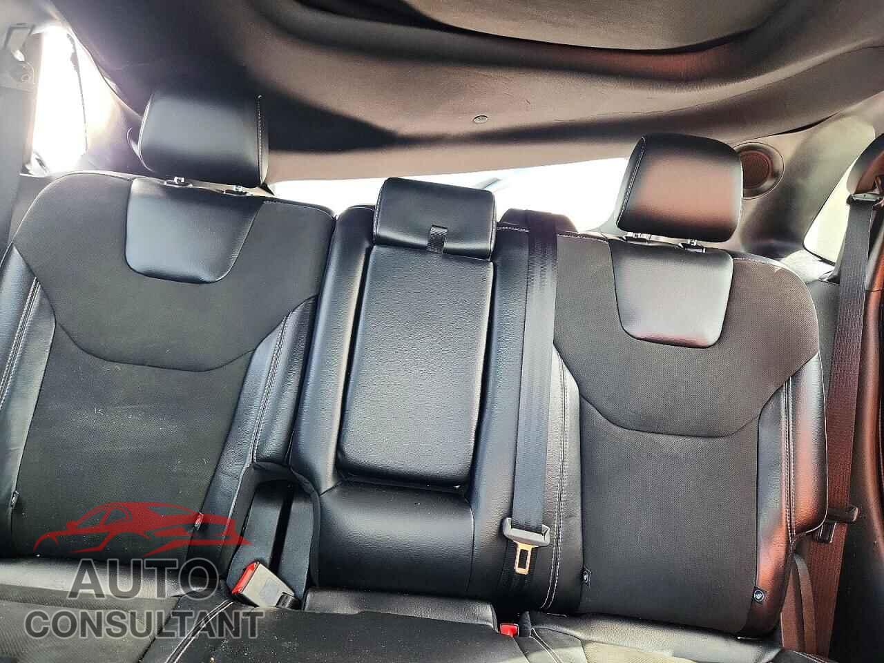 FORD EDGE 2019 - 2FMPK4AP2KBC37999