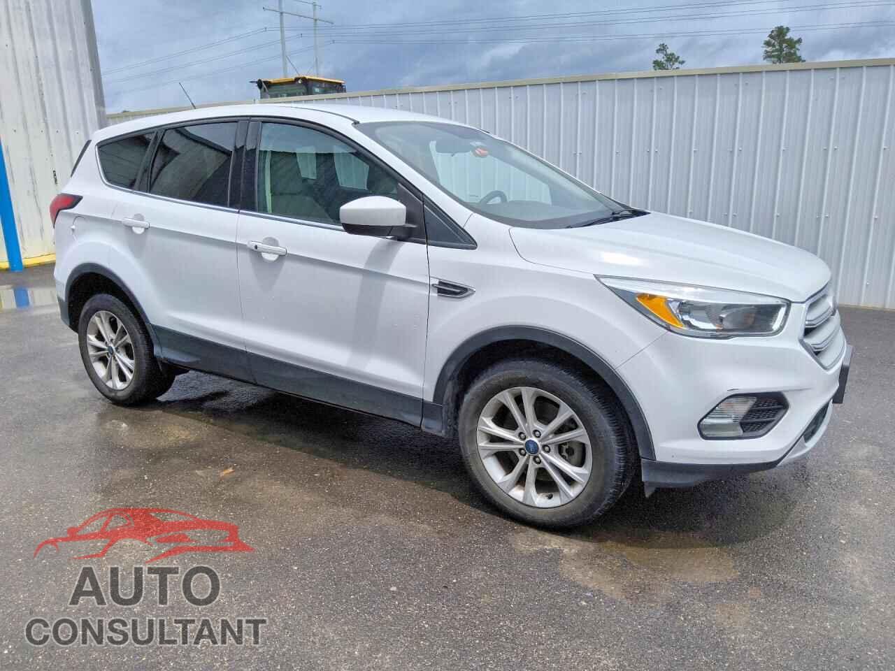 FORD ESCAPE 2019 - 1FMCU9GD2KUB31209