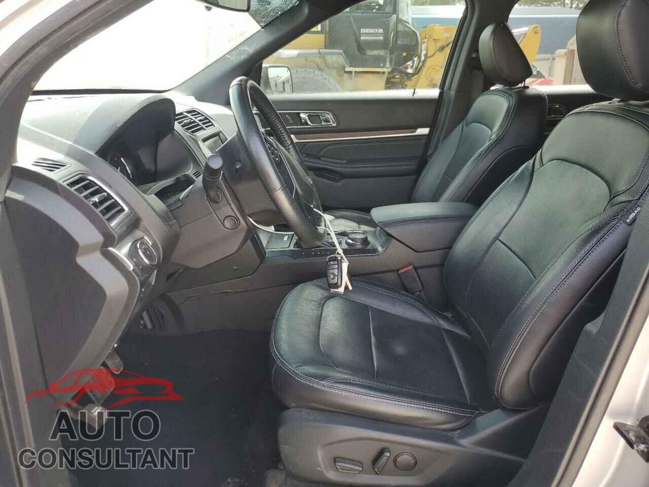 FORD EXPLORER 2019 - 1FM5K8F82KGB43145