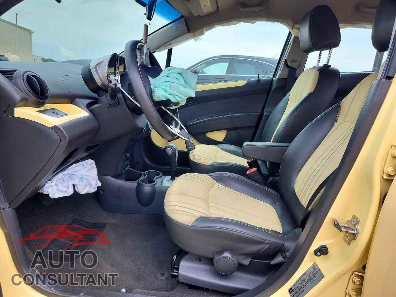 CHEVROLET SPARK 2013 - KL8CB6S96DC582544