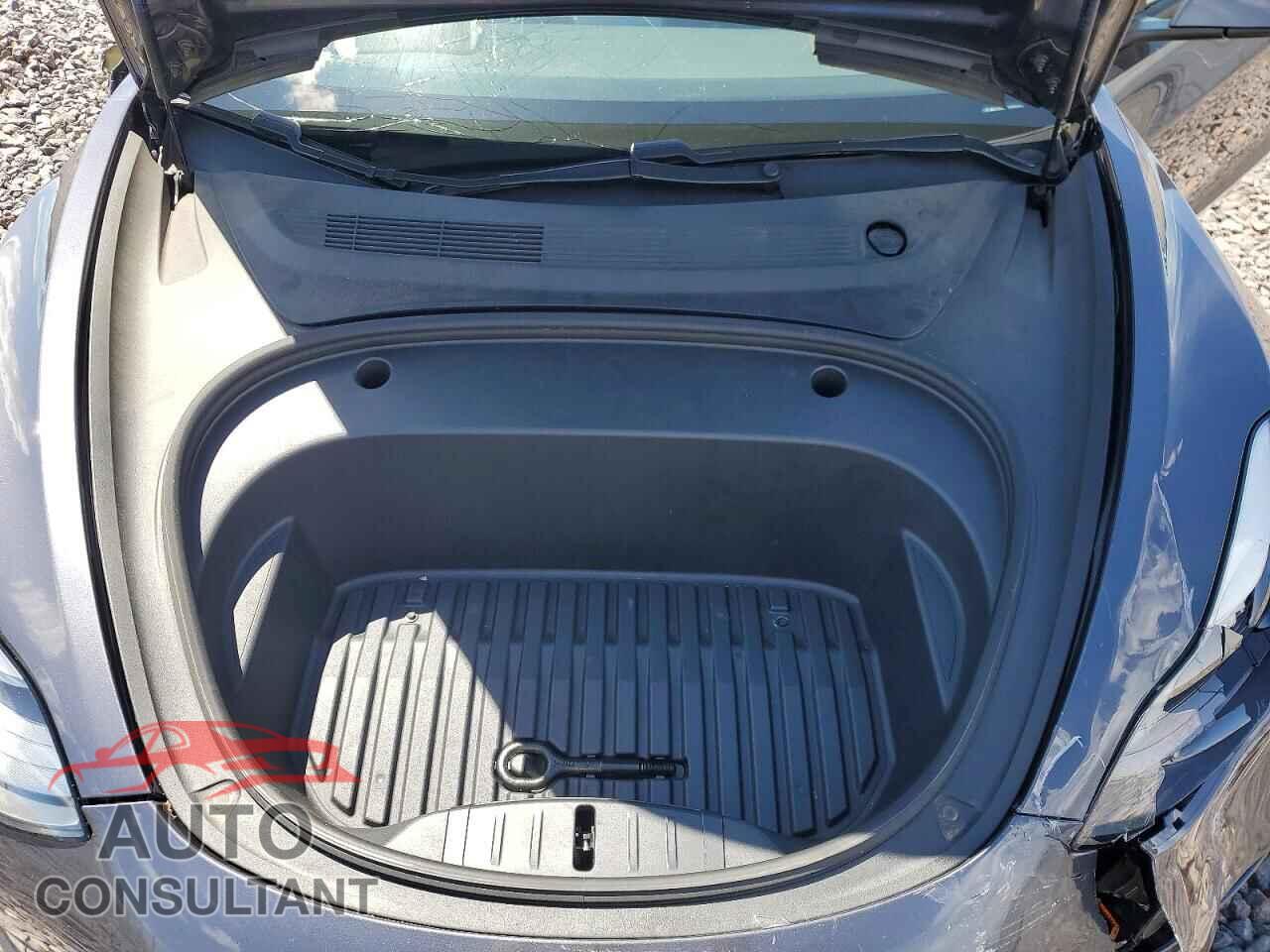 TESLA MODEL 3 2021 - 5YJ3E1EB0MF983543