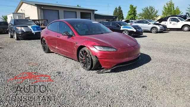 TESLA MODEL 3 2024 - 5YJ3E1ET6RF896004