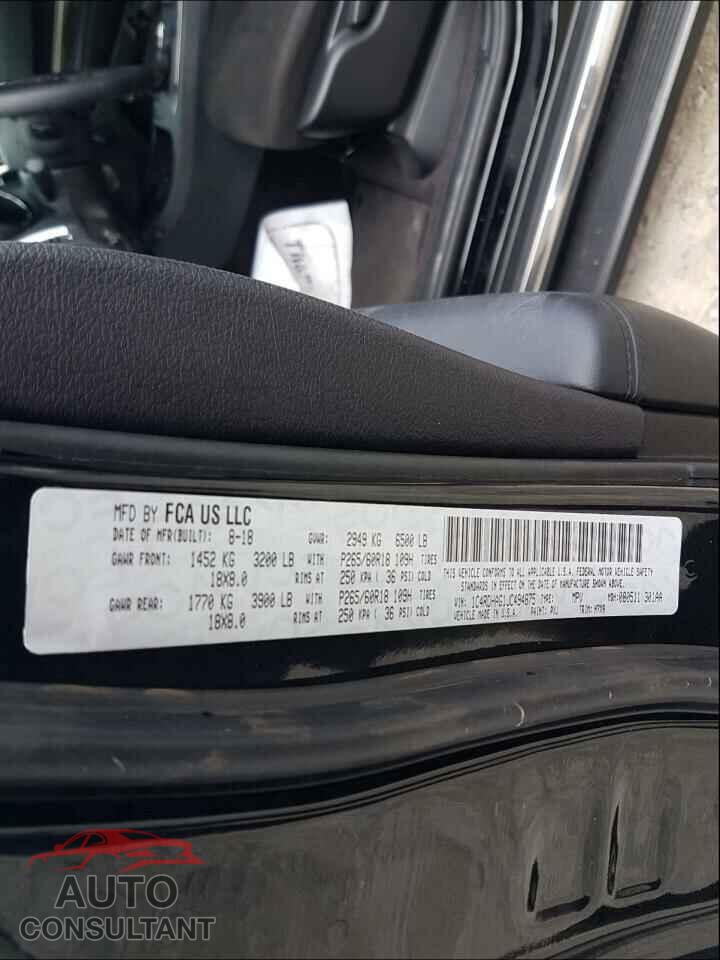 DODGE DURANGO 2018 - 1C4RDHAG1JC494875