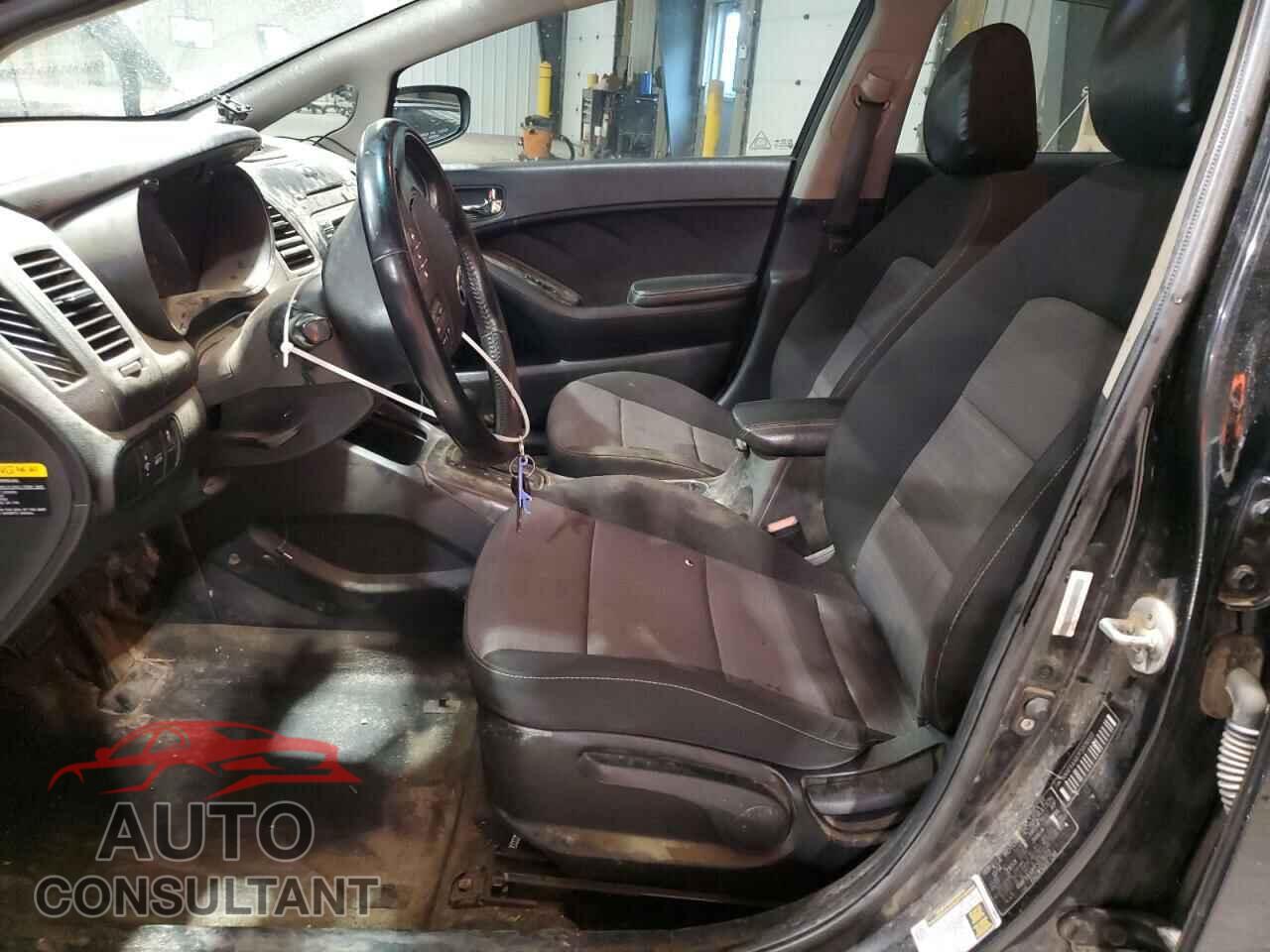 KIA FORTE 2015 - KNAFX4A87F5378553