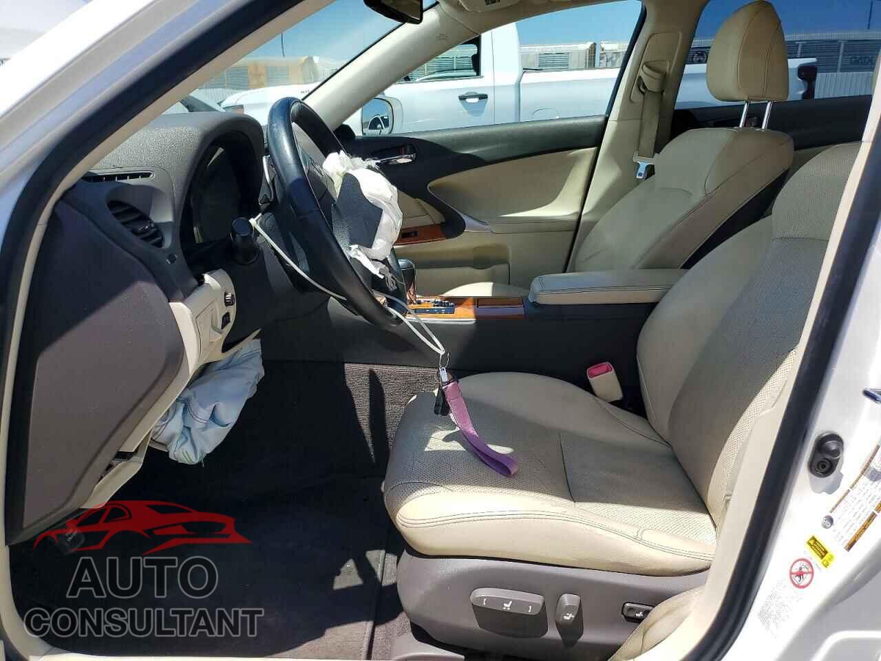 LEXUS IS 2009 - JTHBK262995102399