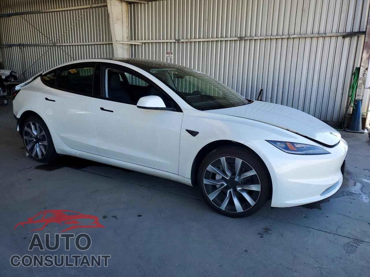 TESLA MODEL 3 2026 - 5YJ3E1EA6TF127394