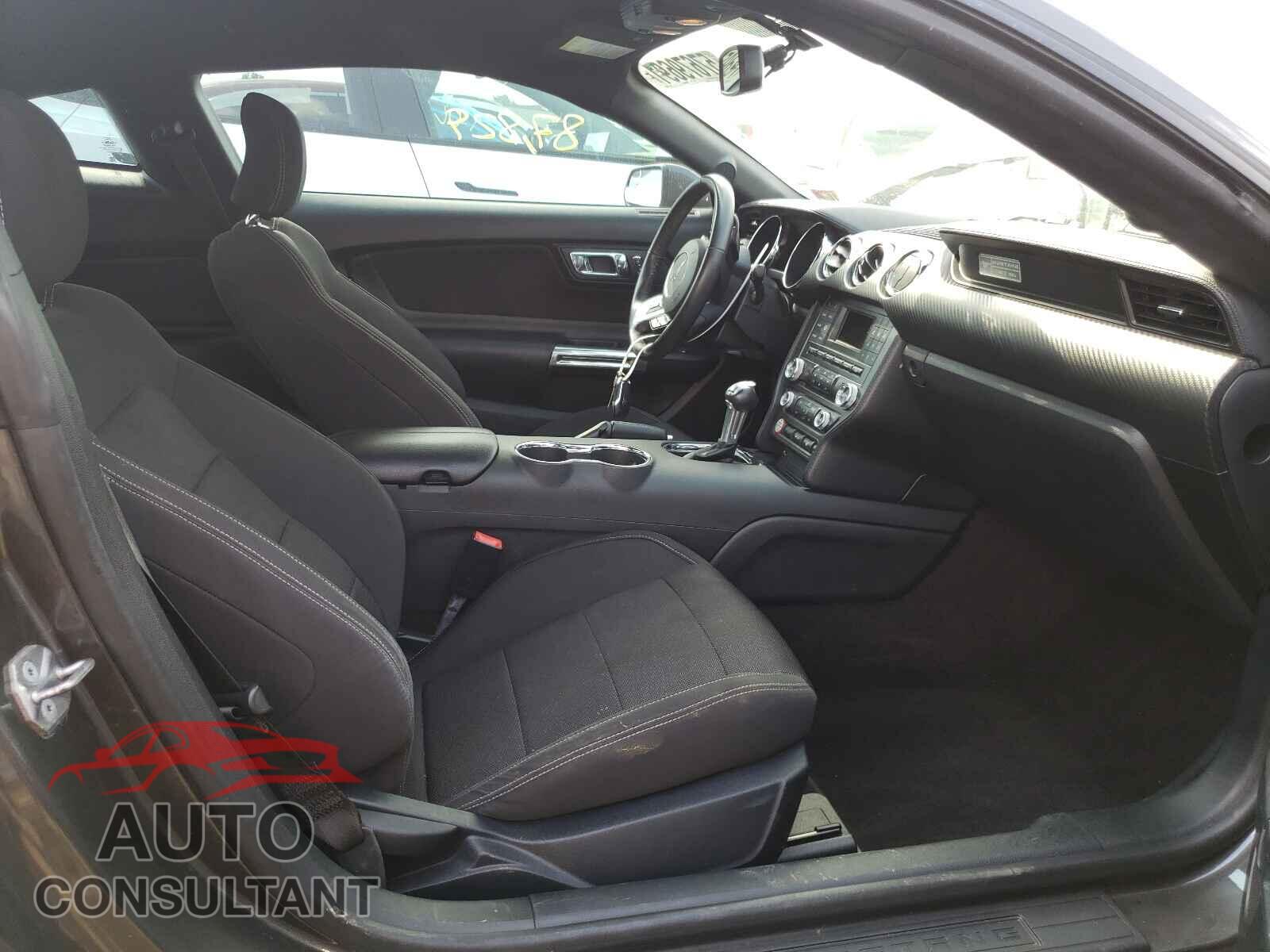 FORD MUSTANG 2016 - 1FA6P8AM3G5201495