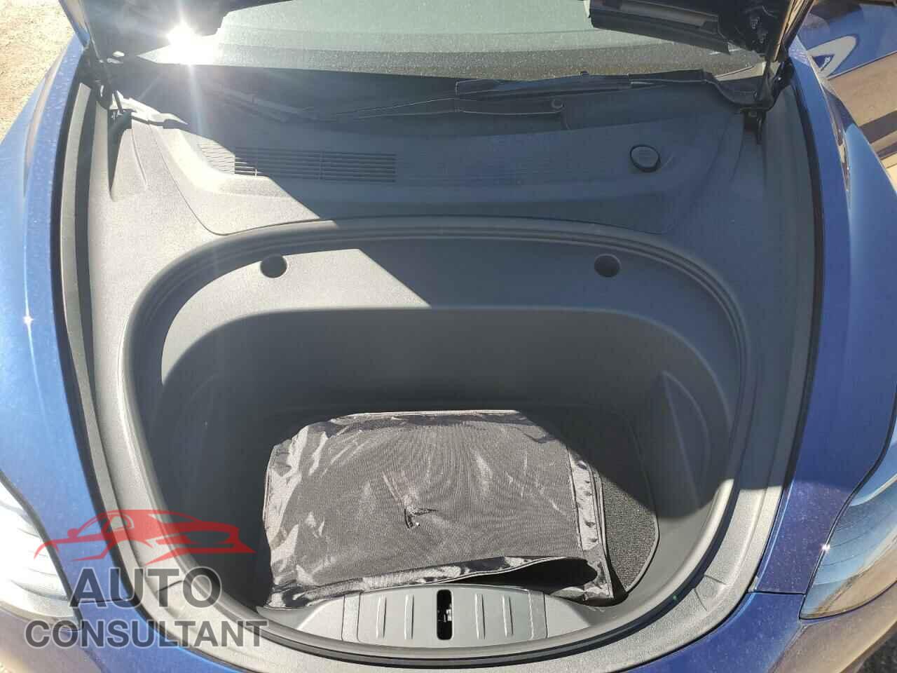TESLA MODEL 3 2023 - 5YJ3E1EA3PF668201