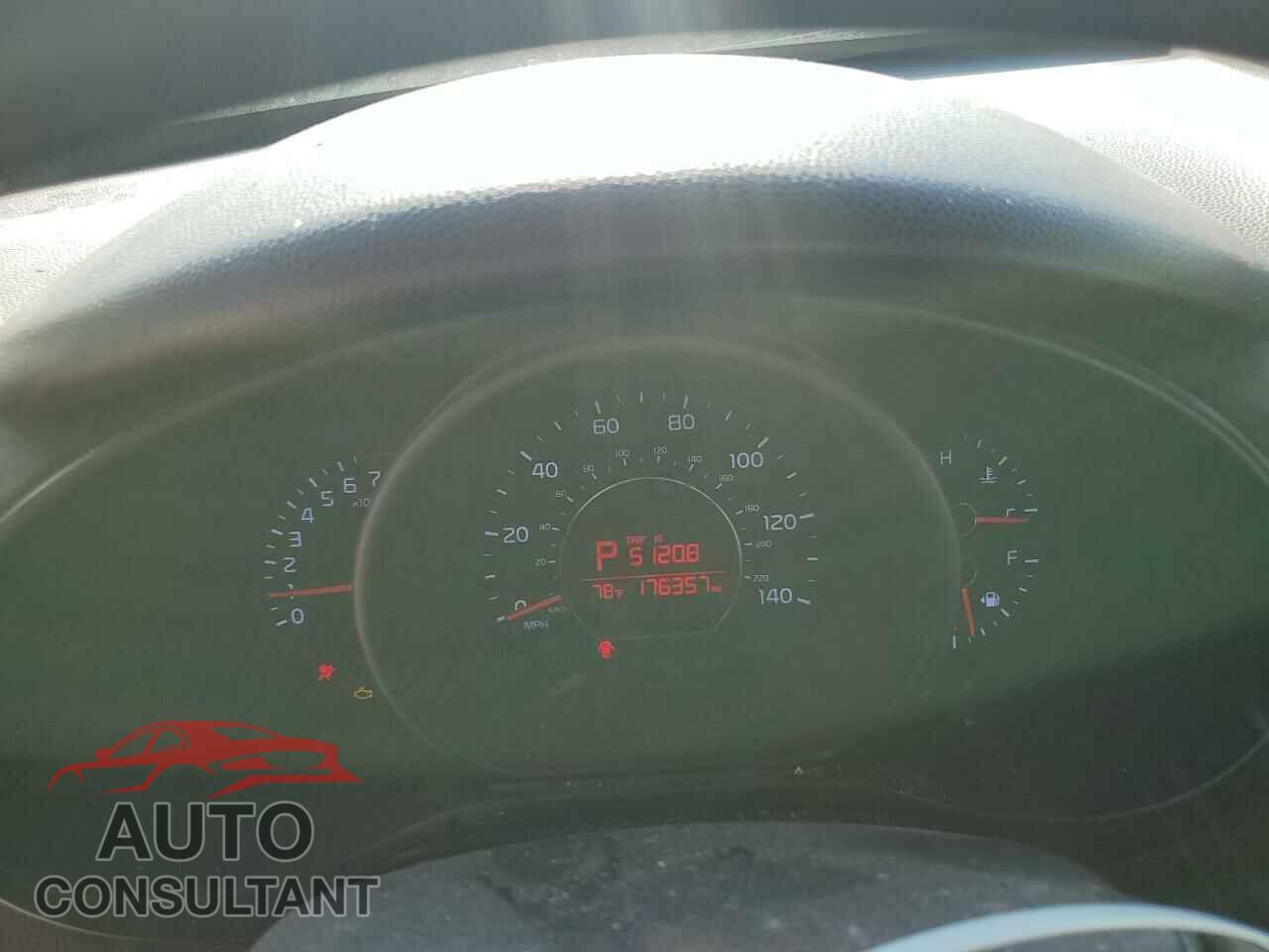 KIA SOUL 2015 - KNDJN2A22F7783436