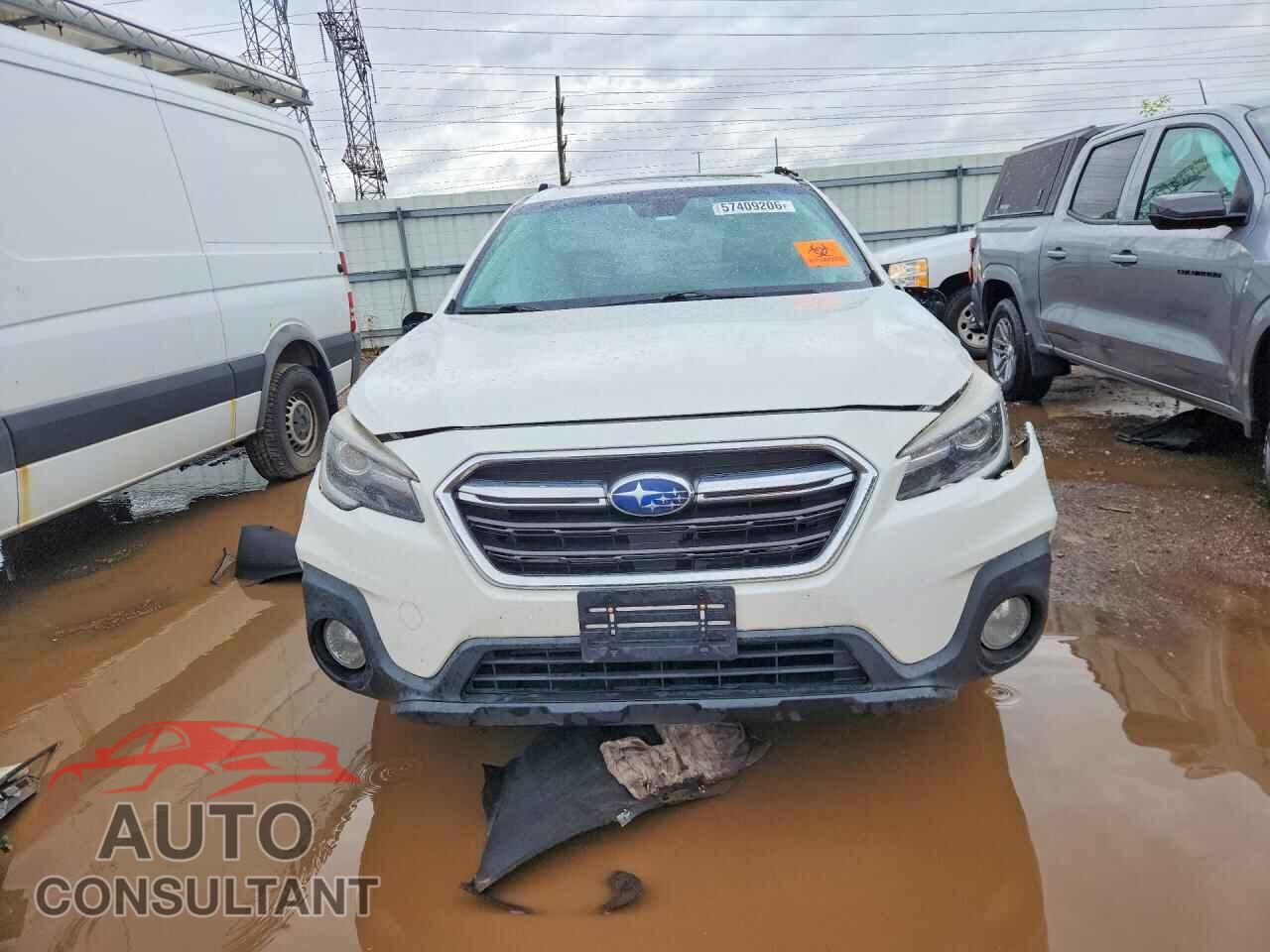 SUBARU OUTBACK 2018 - 4S4BSETC5J3234765