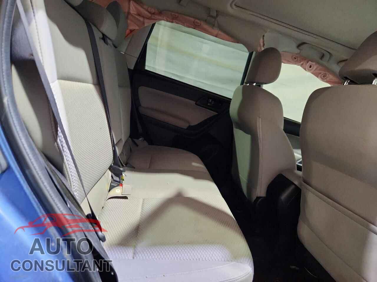 SUBARU FORESTER 2017 - JF2SJAEC7HH506891