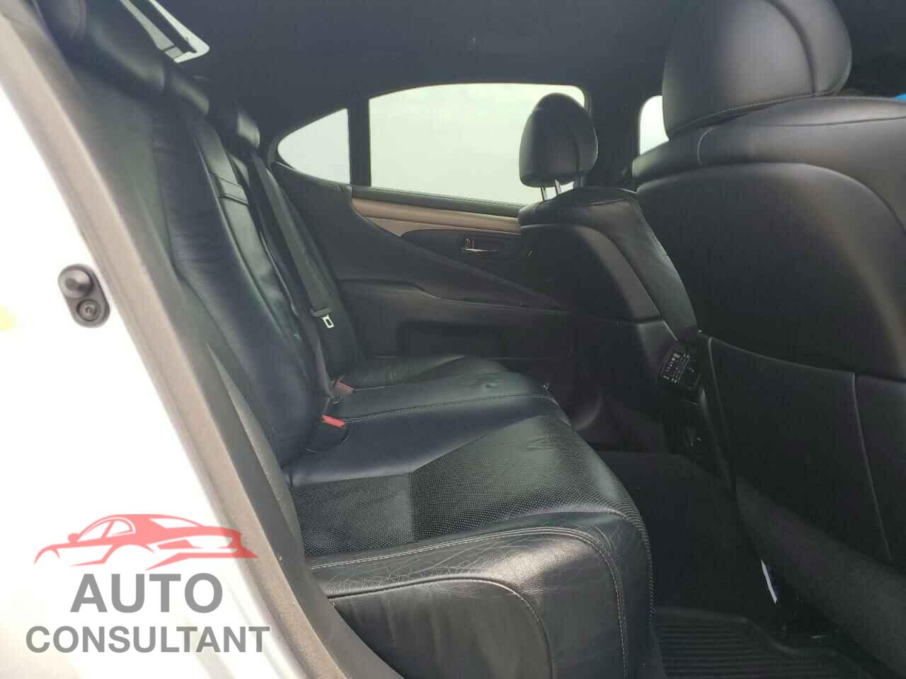 LEXUS LS460 2013 - JTHCL5EF3D5016800