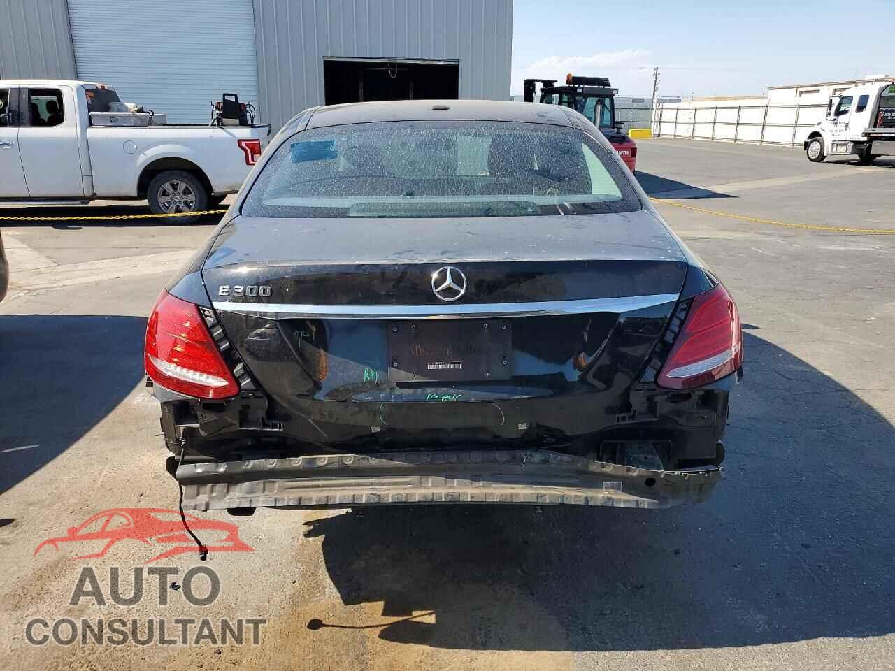 MERCEDES-BENZ E-CLASS 2017 - WDDZF4JB7HA175032
