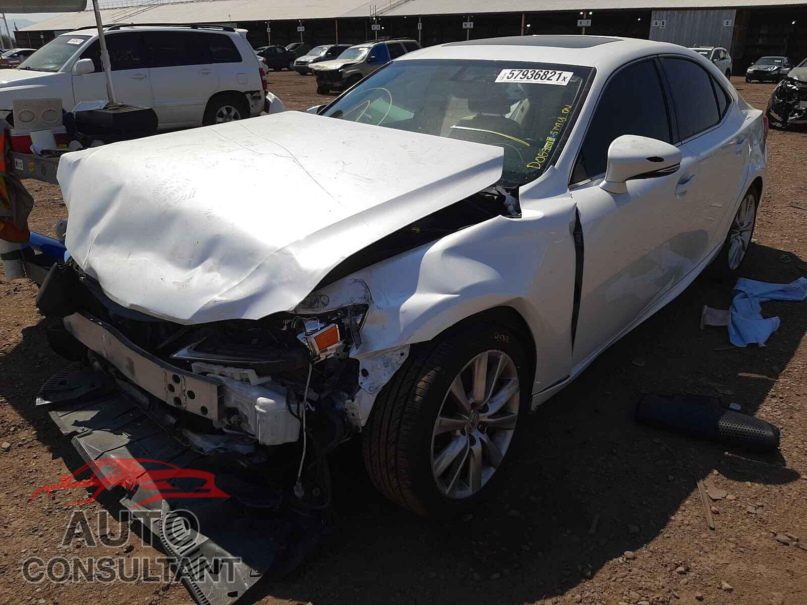 LEXUS IS 2016 - JTHBA1D27G5026615
