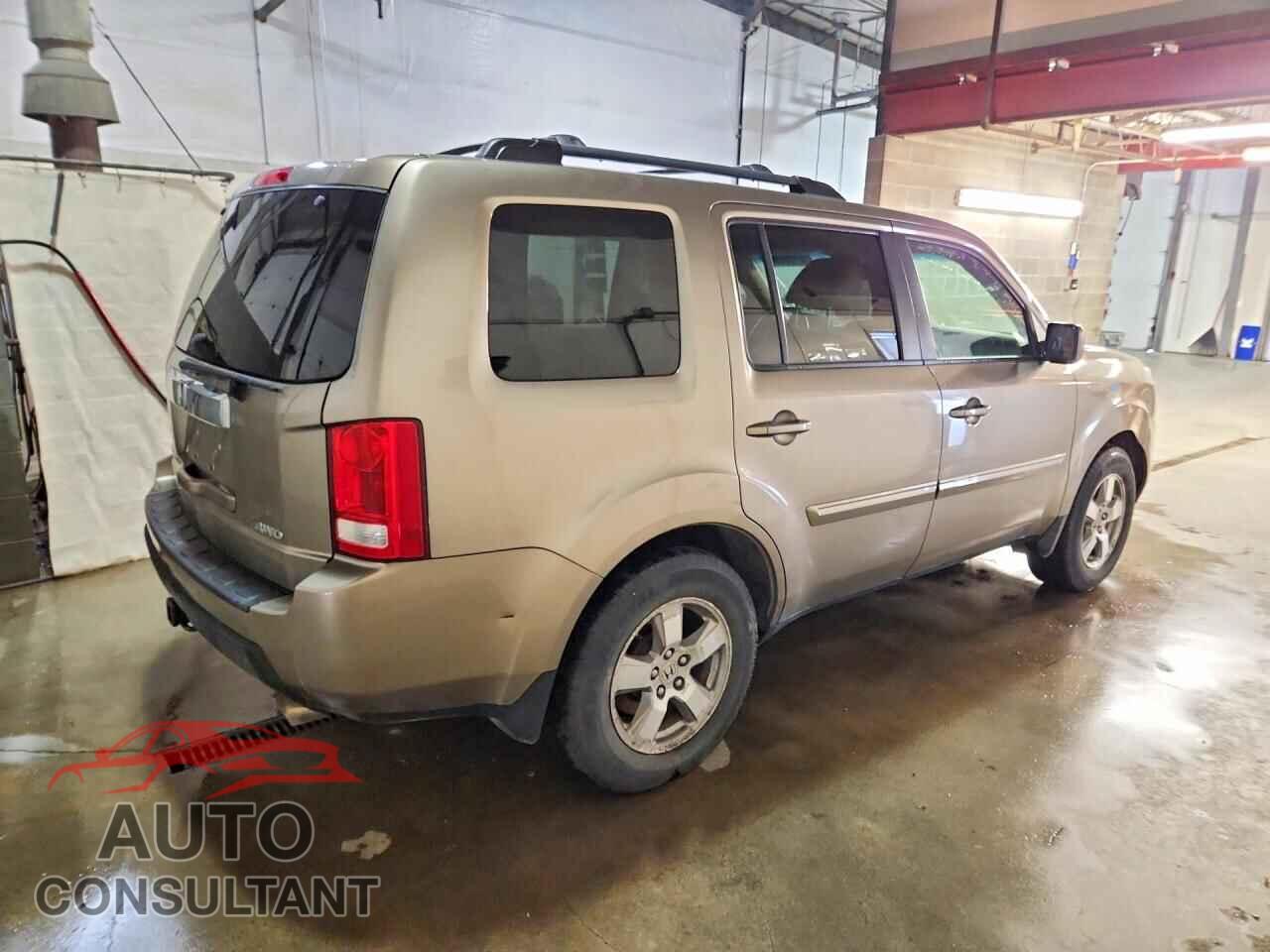 HONDA PILOT 2009 - 5FNYF48559B049007