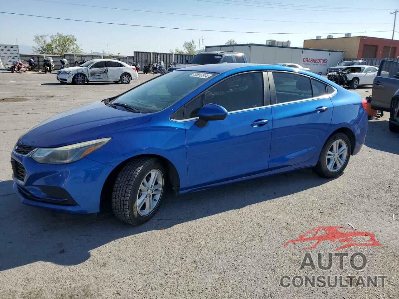 CHEVROLET CRUZE 2018 - 1G1BE5SM1J7228968