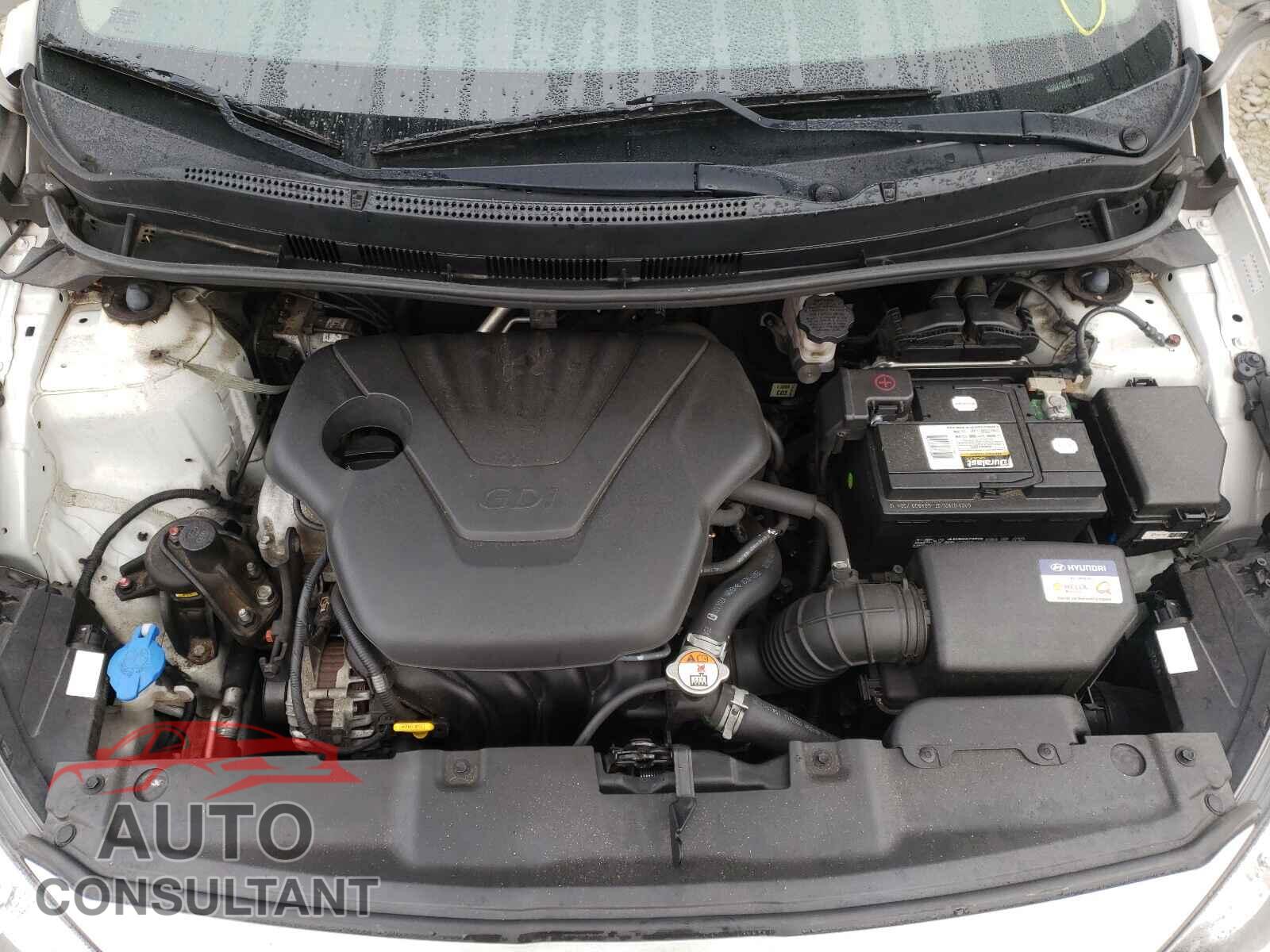 HYUNDAI ACCENT 2017 - KMHCT4AE3HU368176