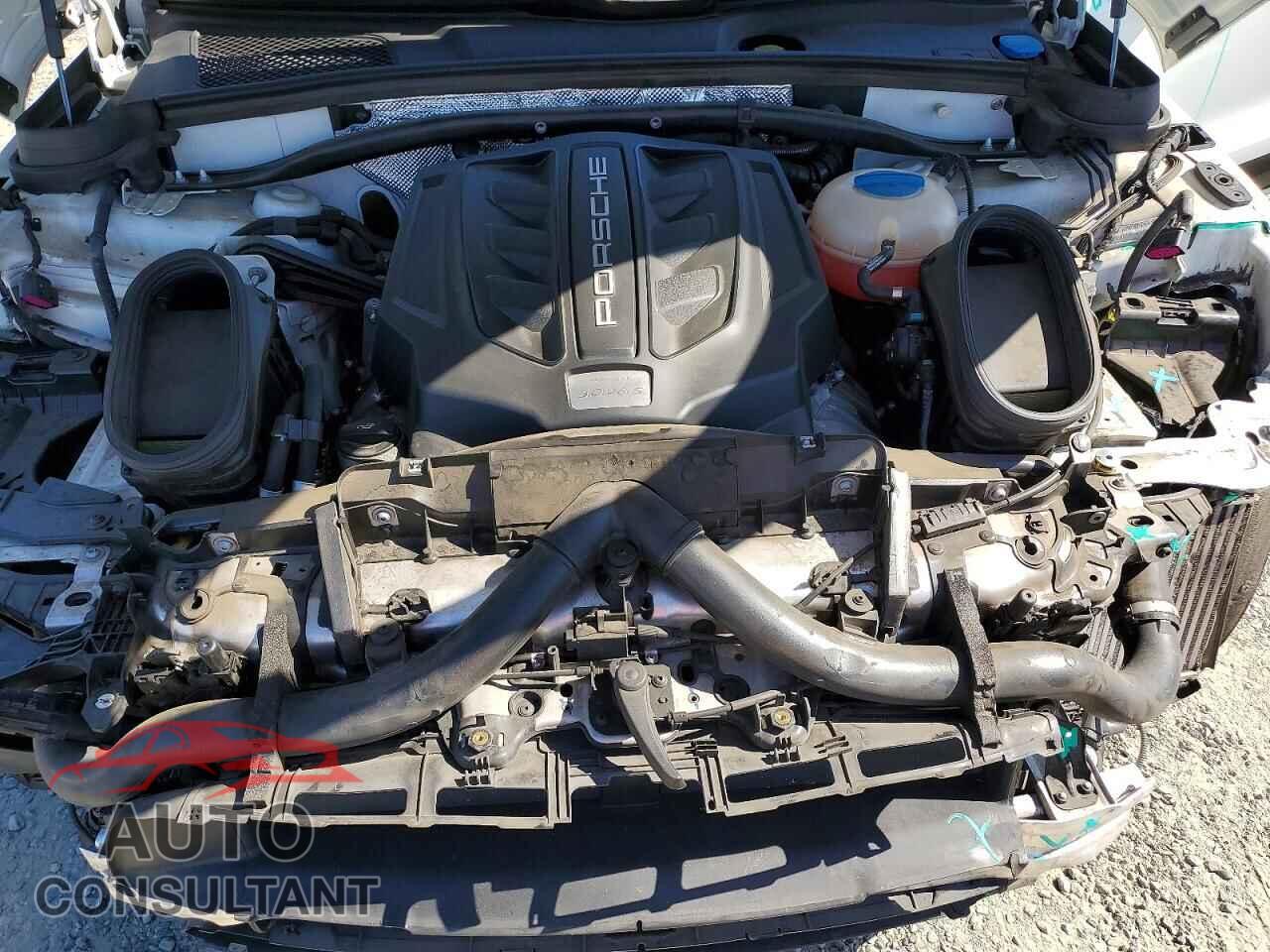 PORSCHE MACAN 2018 - WP1AB2A53JLB30860