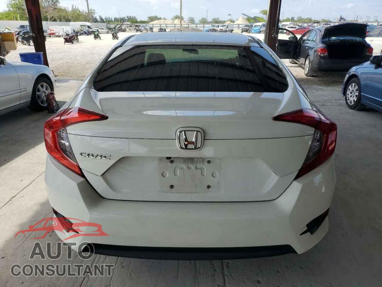 HONDA CIVIC 2017 - 19XFC2F57HE044404