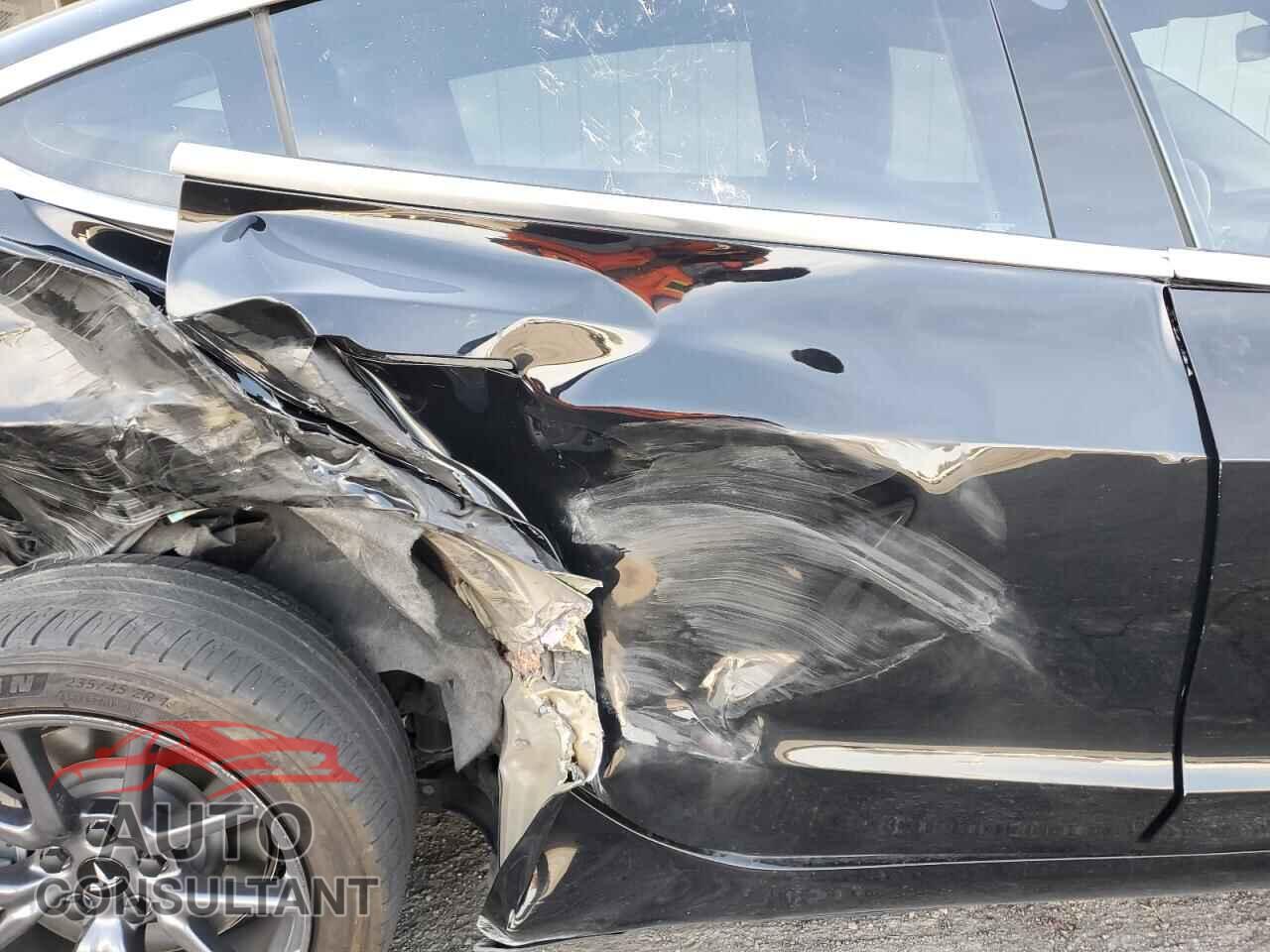 TESLA MODEL 3 2019 - 5YJ3E1EA4KF306516