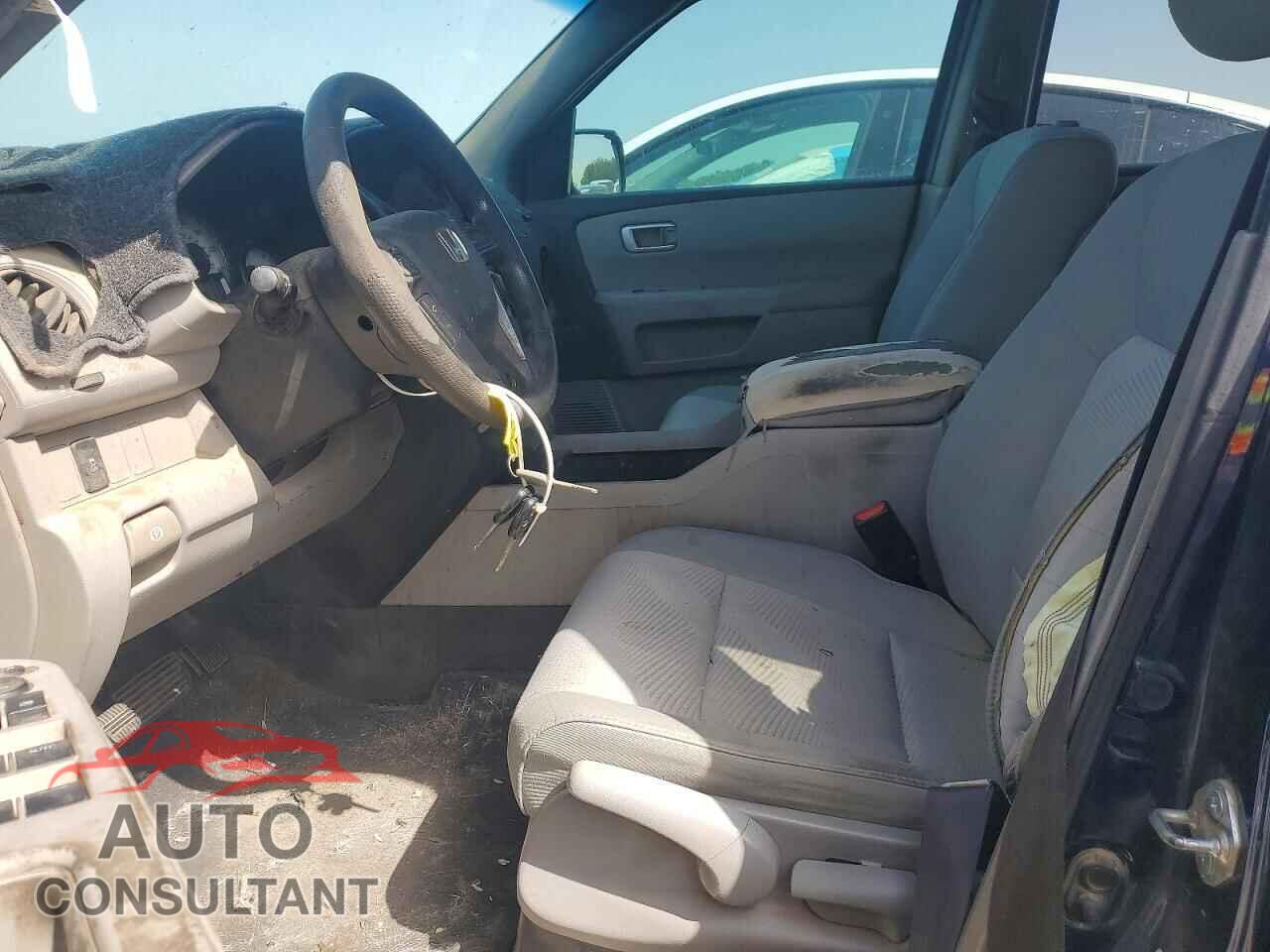 HONDA PILOT 2013 - 5FNYF3H21DB035355