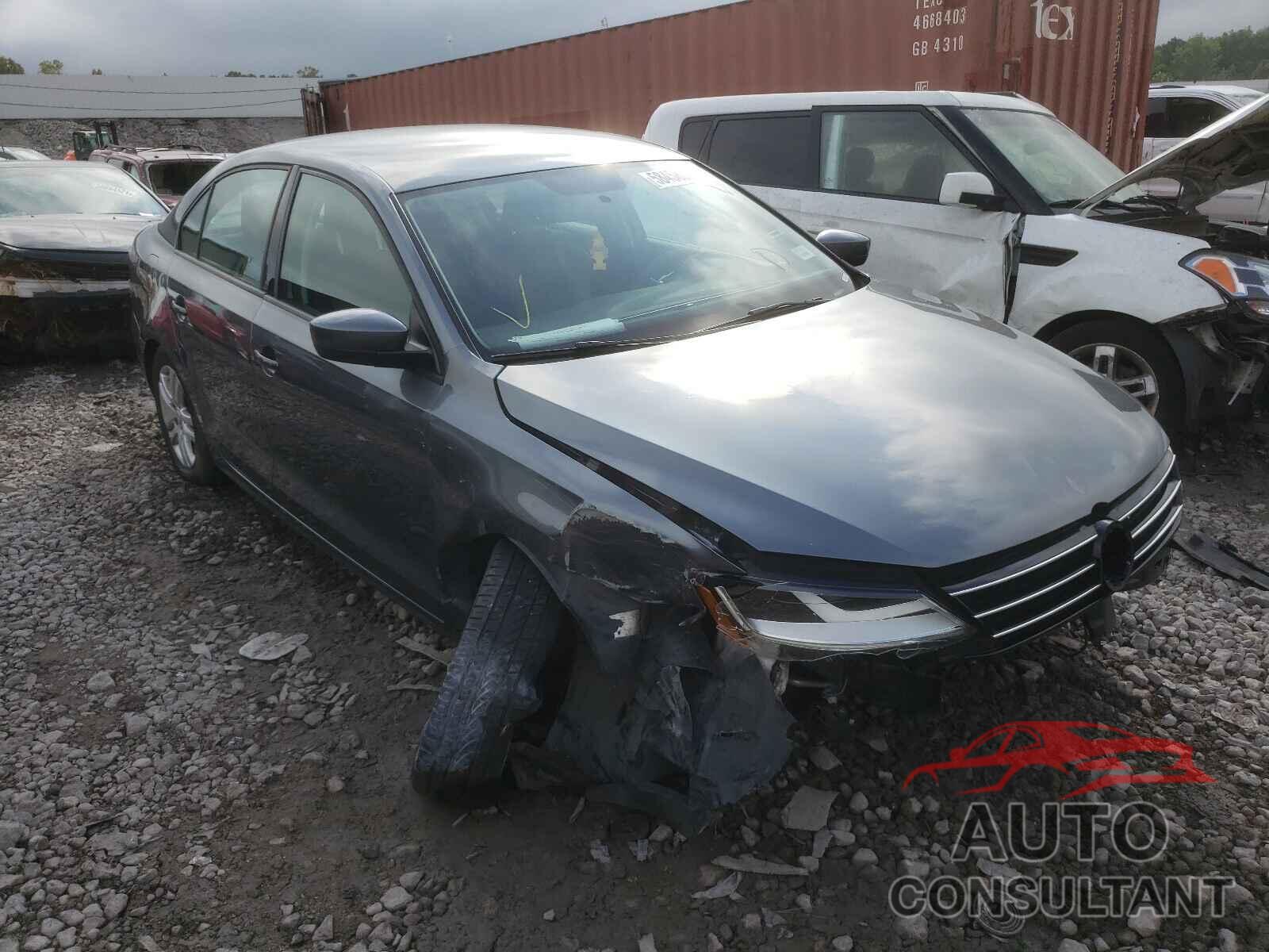 VOLKSWAGEN JETTA 2018 - 3VW2B7AJXJM235388