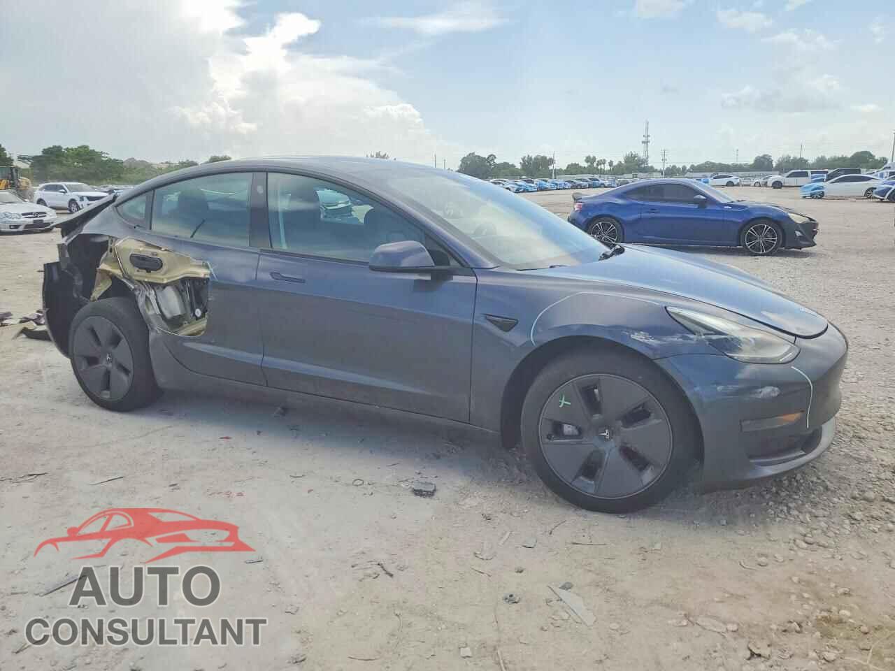 TESLA MODEL 3 2023 - 5YJ3E1EA9PF683950