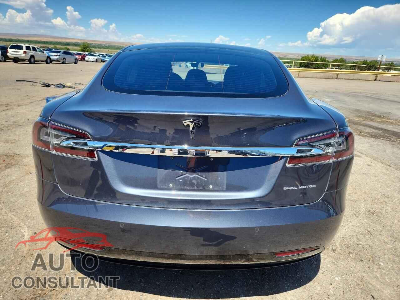 TESLA MODEL S 2021 - 5YJSA1E20MF427773