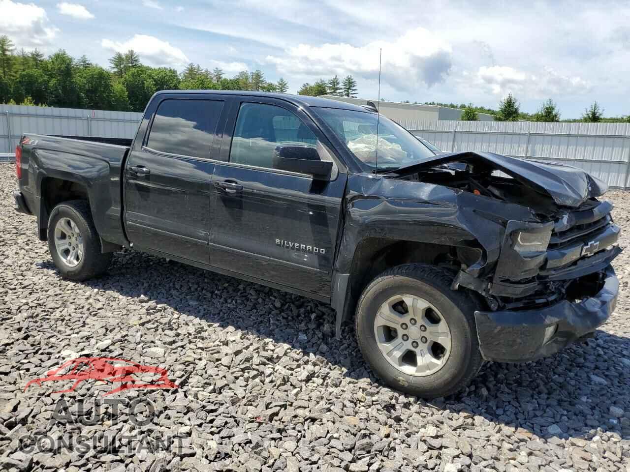 CHEVROLET SILVERADO 2018 - 3GCUKREC0JG324551