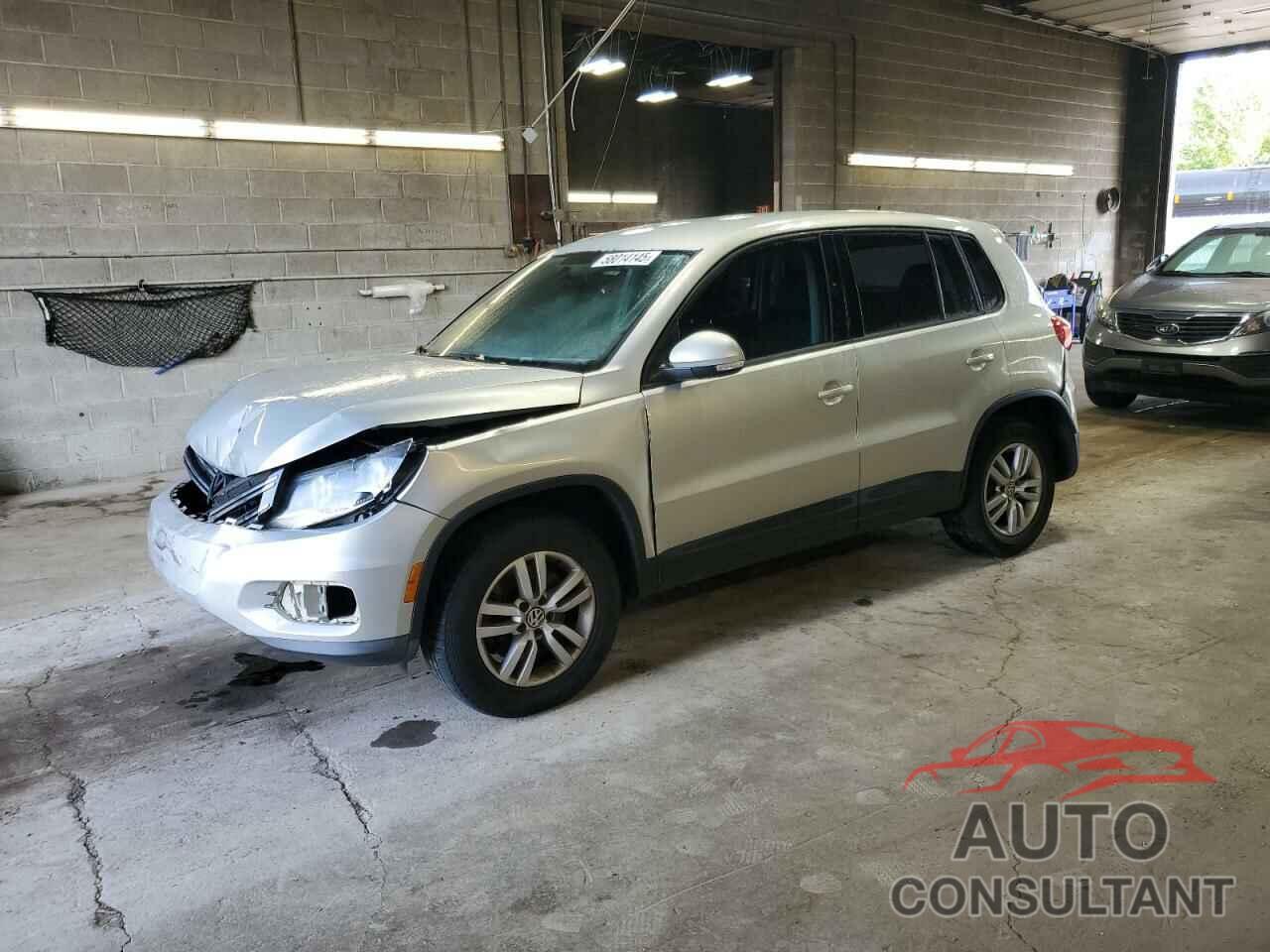 VOLKSWAGEN TIGUAN 2013 - WVGAV3AX9DW626065