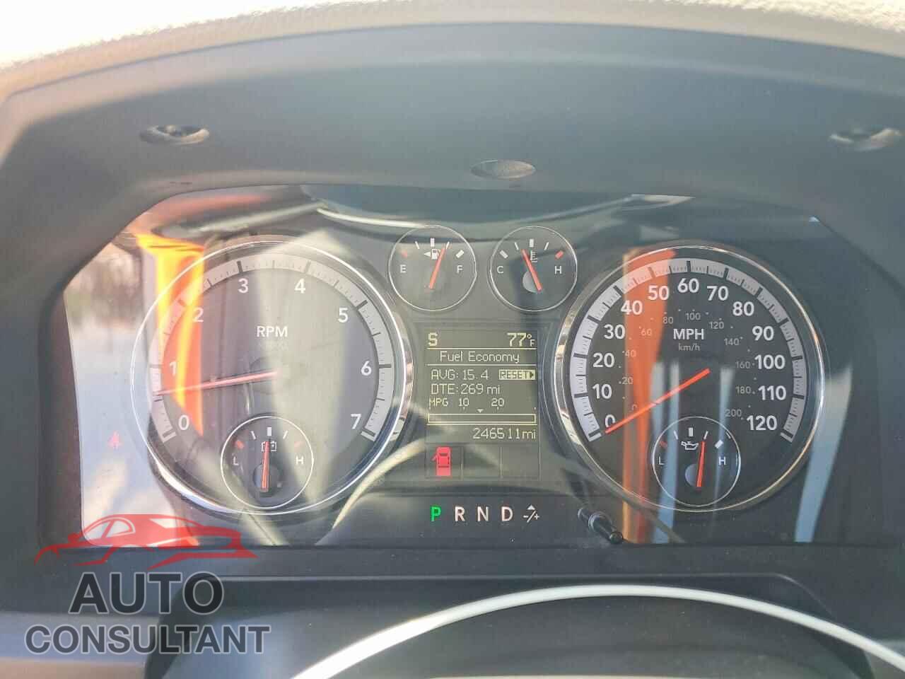 DODGE RAM 1500 2012 - 1C6RD7LT9CS163191