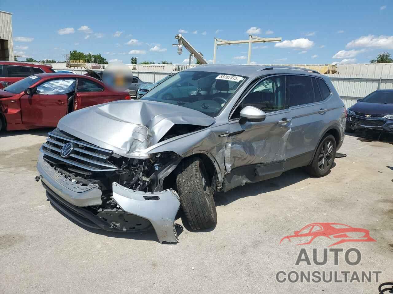 VOLKSWAGEN TIGUAN 2022 - 3VV3B7AX8NM107587