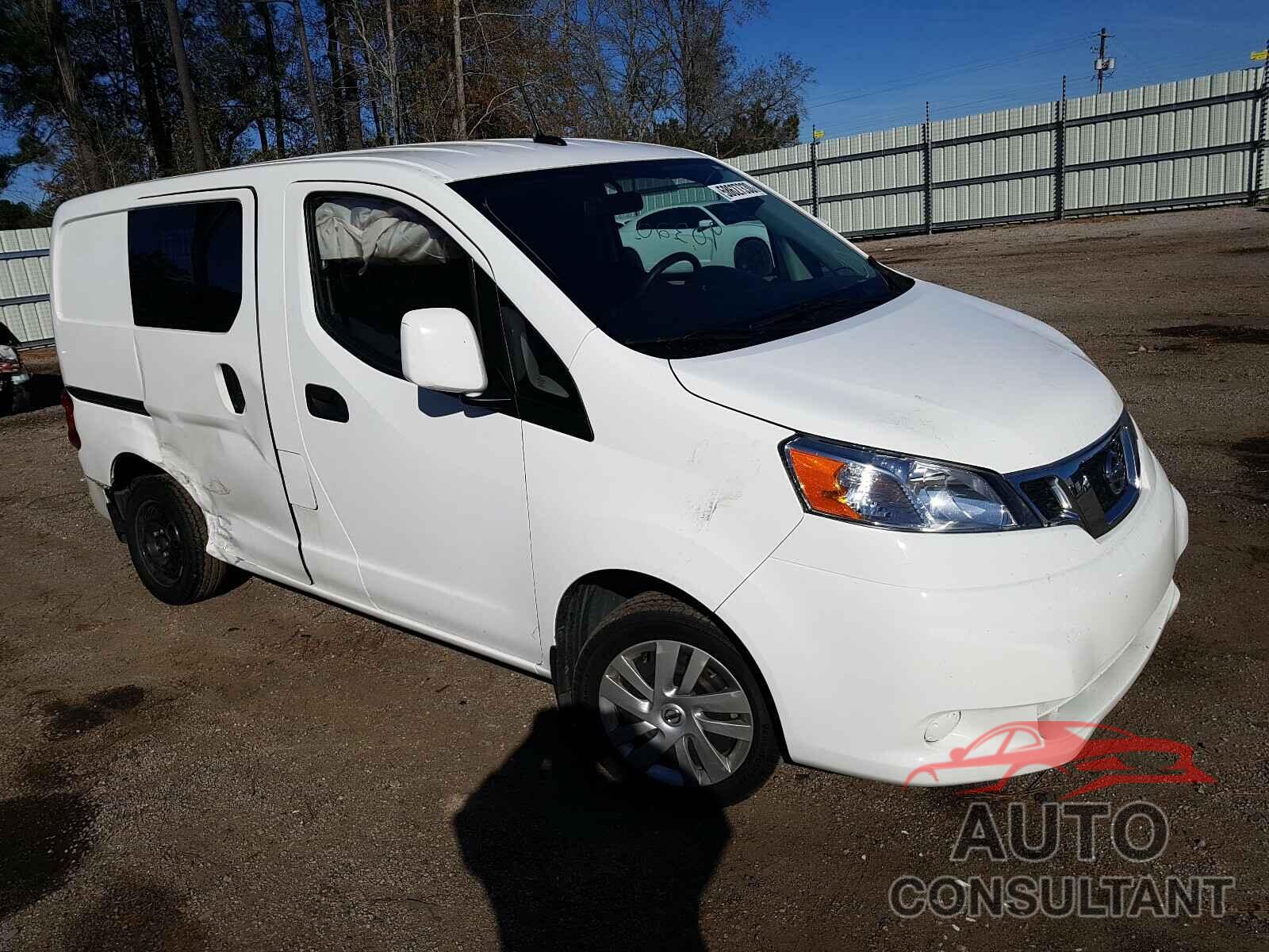 NISSAN NV 2018 - 3N6CM0KN3JK699657