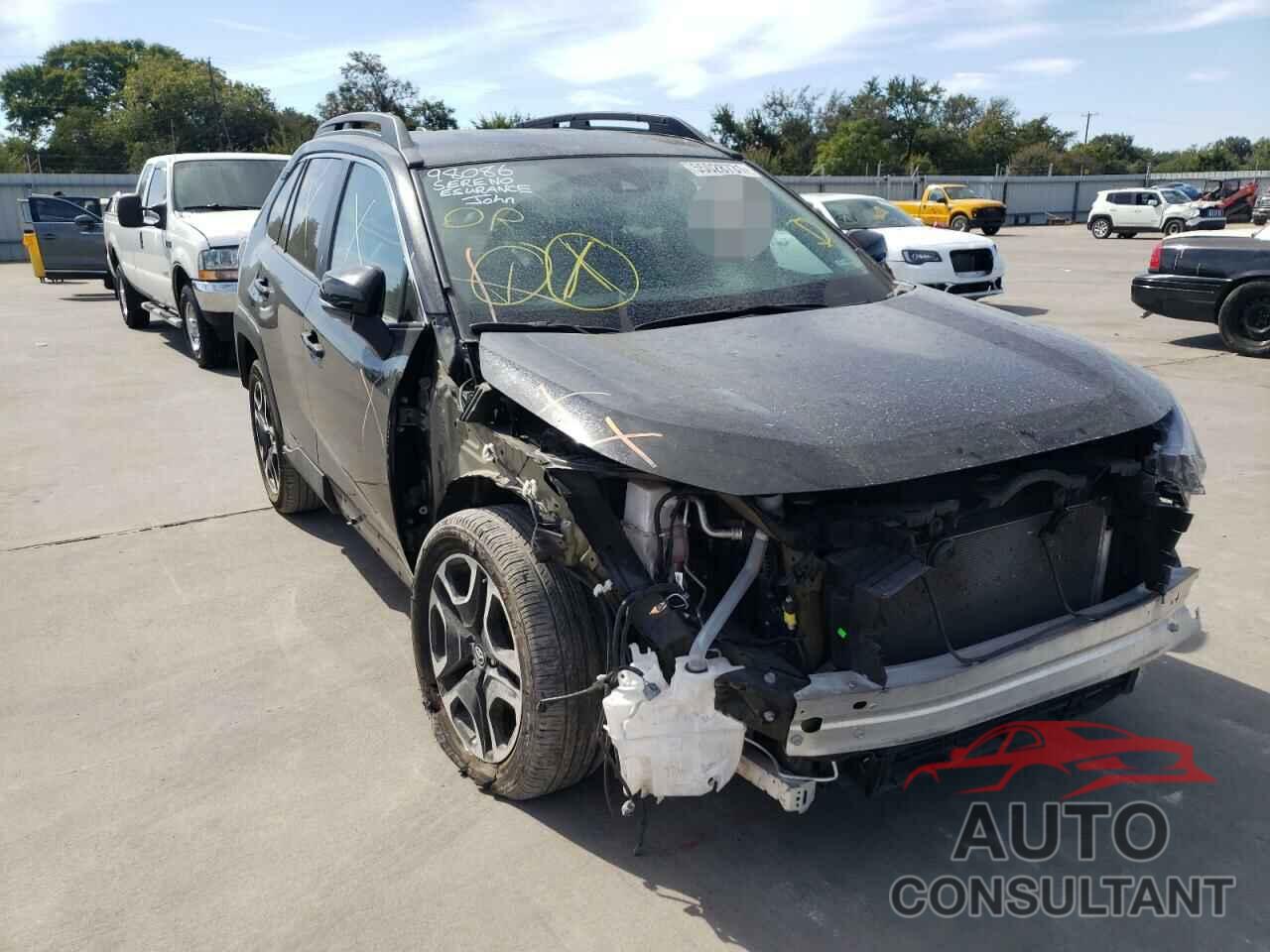 TOYOTA RAV4 2019 - 2T3J1RFV2KW051538