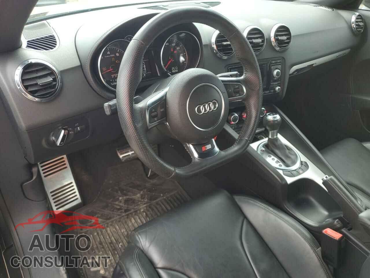 AUDI TT 2014 - TRUBFAFK7E1005855