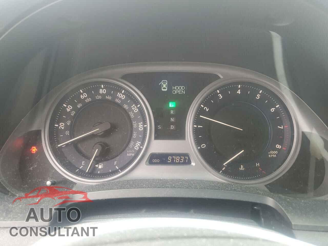 LEXUS IS 2010 - JTHCF5C28A5044059