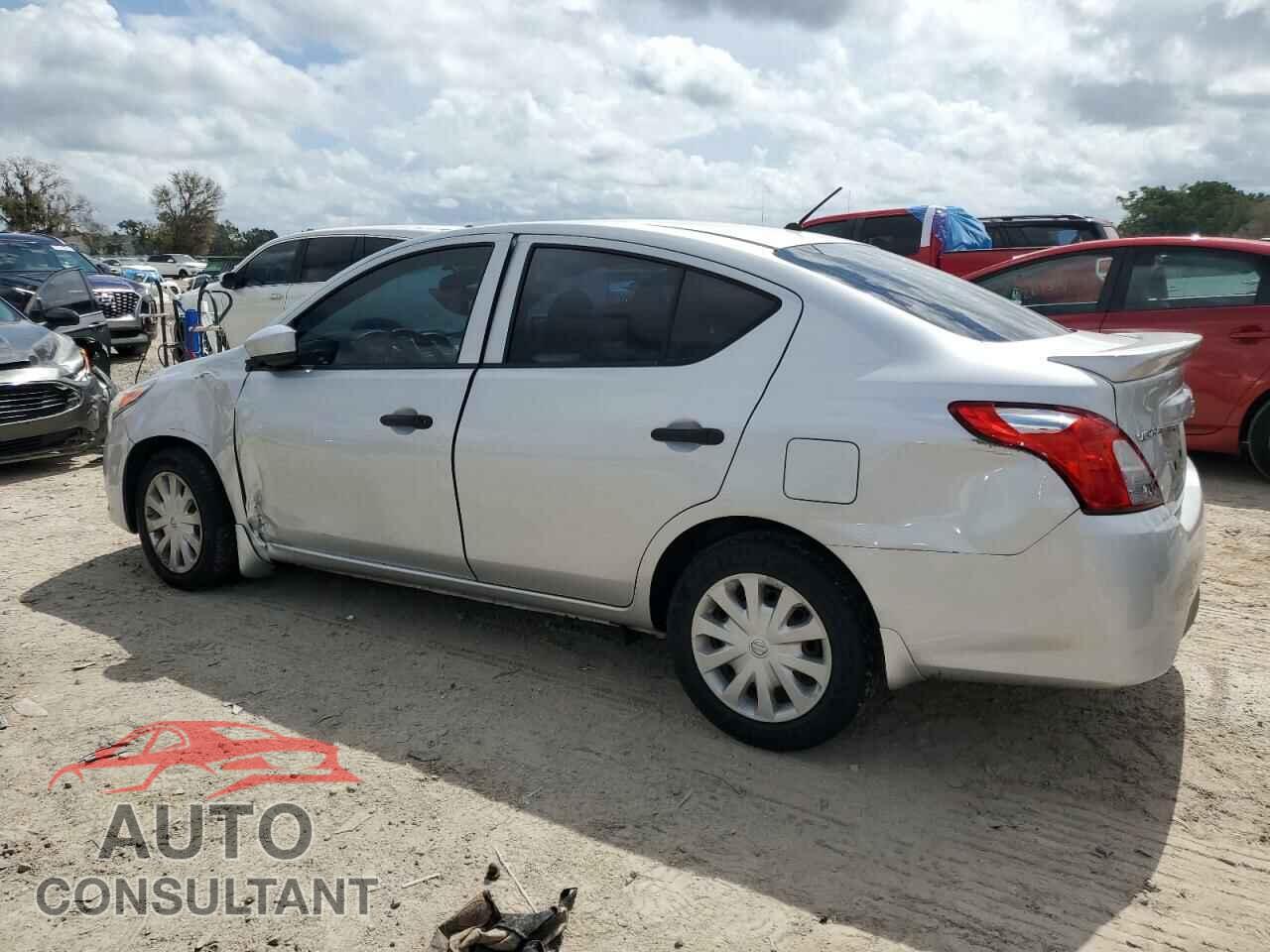 NISSAN VERSA 2017 - 3N1CN7AP1HL829230